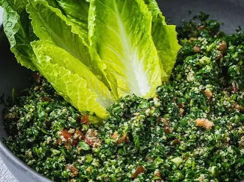 تبولة لبنانية بالبقدونس والبرغل